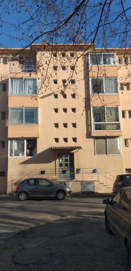 Aux Alyscamps Daire Arles Dış mekan fotoğraf